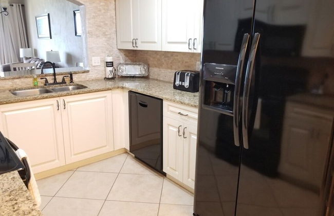 Surf Club I, 1405 2 Bedroom Condo by RedAwning - Photo 9