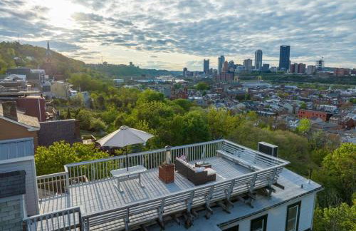 Stunning Apt w Rooftop & Game Room - Sleeps 10 - Foto 22