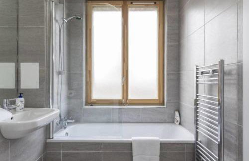 Modern & Designed 2 bed Penthouse Apt Sleeps Five - Foto 22