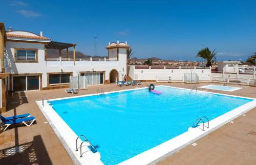 Casa Girasoles roof terrace, patio, air-con - Photo 15