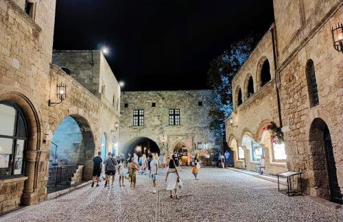 House with garden in city of Rhodes - Foto 31