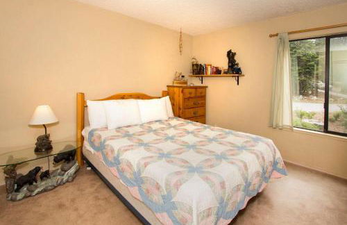 Summit #217 - A Couples Getaway Dream! - Foto 18