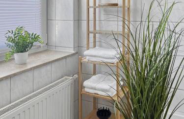 MEGHA Living - 2 Zimmer Appartments mit Küche - Zentral - Foto 28