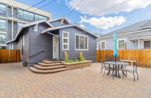 Stylish 2-Bedroom walking distance to Downtown - Foto 17