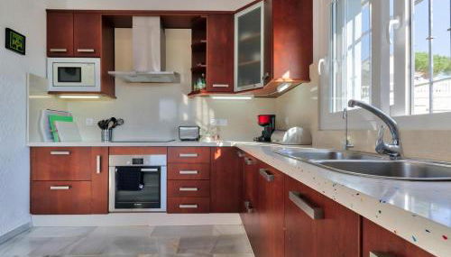 Nice and spacius villa near Fuengi - Photo 5