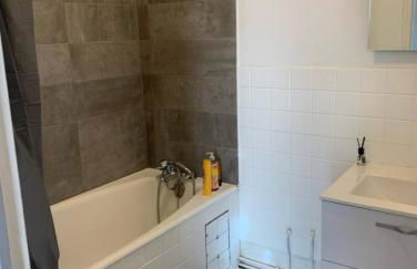 STUDIO meublé à proximité gare-Wifi - Foto 8