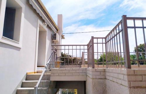 Artemis House - Photo 6