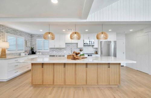 Walk To The Waves Newport Beach House - Foto 1