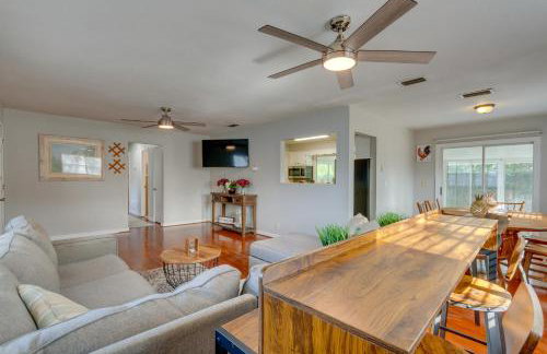 Sunny Fort Walton Beach Vacation Rental with Yard! - Foto 7