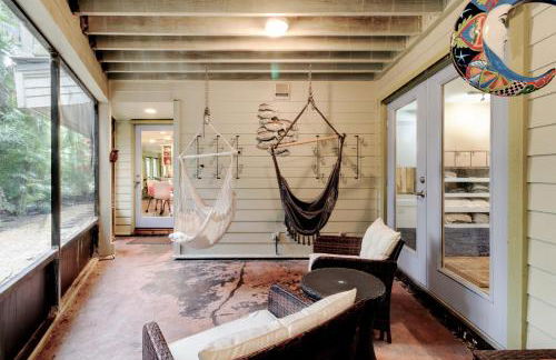 Beach Paradise Getaway - 200ft from Beach! - Foto 37