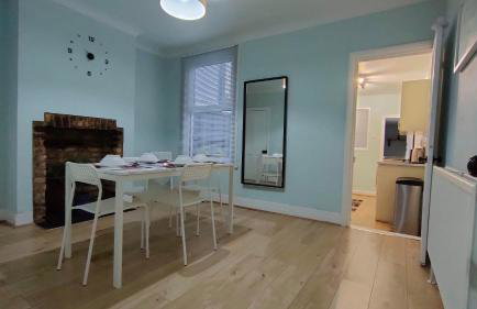 Comfortable Home Away From Home - Foto 36