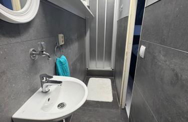 Small apartment with sauna and Jacuzzi! - Foto 12