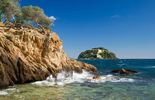 VILLA 4* avec PISCINE dans le bas du village de BORMES les MIMOSAS - Foto 22