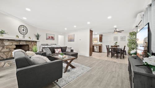 Dreamy & Relaxing Gem With Backyard - 12mins to DT LA - Foto 5