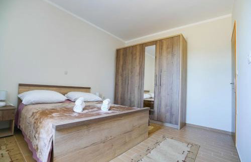 Holiday Home in Prkos With Private Pool - Foto 56