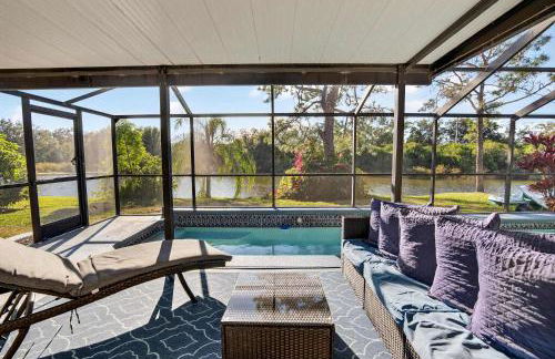 Lakefront 4-Bedroom Home with Pool - Foto 32