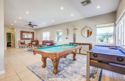 Large Las Vegas Home with Pool, Hot Tub and Game Room - Foto 11