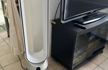 Fußläufig zu S-Bahn nach München und See Gemütliche und voll ausgestatette 2 Zimmer Ferienwohnung am Wörthsee mit Terrasse, Grill, Schaukel, Doppelbett oder getrennte Betten, ideal zum Entspannen aber auch zum Arbeiten - Foto 4