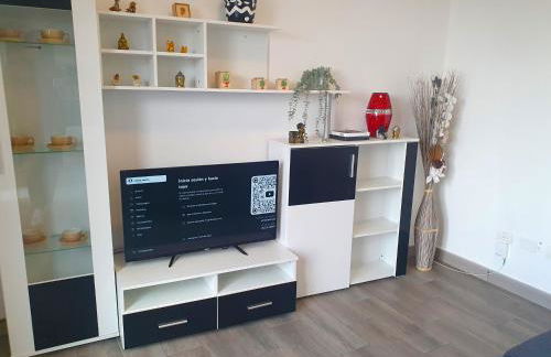 San Clemente with Pool & Wi-fi - Foto 7