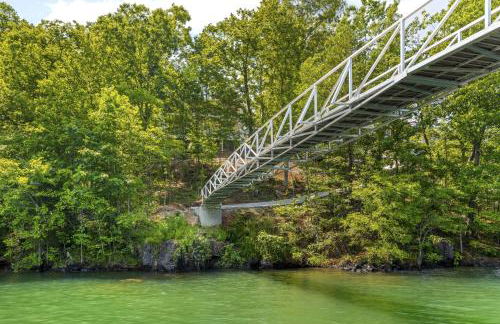 Lakeside Retreat Sleeps 22 Dock Grill Game Room - Foto 48