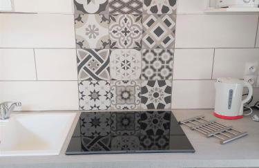 Le Pré Fleuri à Guillestre - Appartements neufs classés Meublés de Tourisme 3 étoiles- Climatisés- Parking privatif - Foto 5