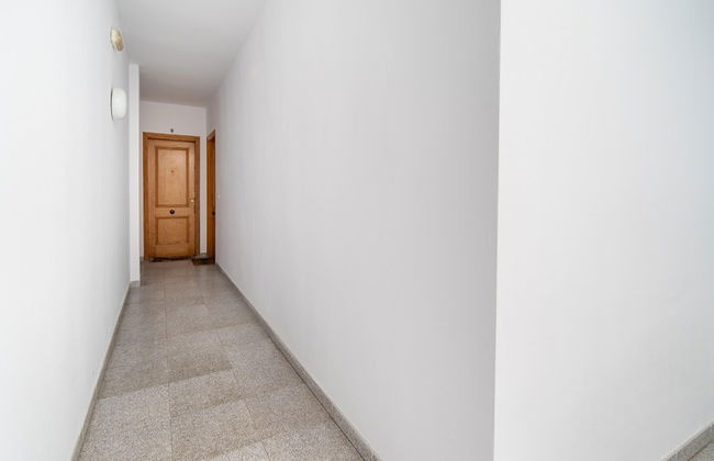 Apartment Near the Beach With sea Views - Photo 3