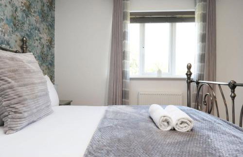 Contractor 4 Bed 2 BA 5 mins to Airport & Barry With Parking - Foto 54