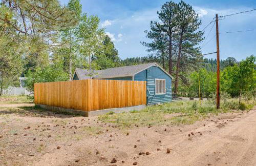 Patio and Hot Tub Cozy Cabin Retreat in Bailey! - Foto 17