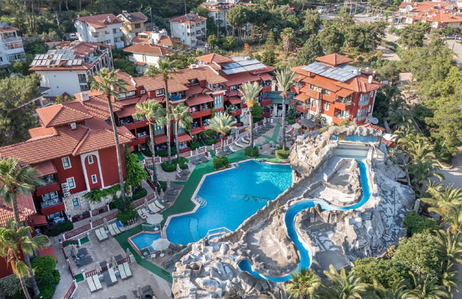 Grand Aquarium Hotel - Foto 1