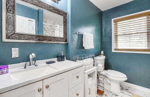 Inviting Savannah Home with Yard 3 Mi to Downtown! - Foto 13