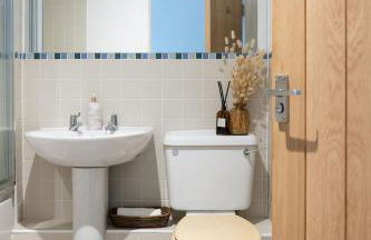 Sunny 1 bedroom apartment, Ocean house, East wittering - Foto 12