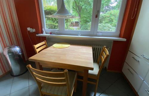 Haus, idyllischer Garten, Garage - Foto 17