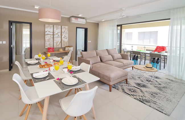 Ocean Legends Beachfront Suites - Foto 18