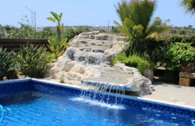 Immaculate 3-bed House in Pentakomo - Foto 16