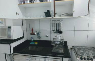 Studio completo frente à Praia do Gonzaga ( Pé na Areia ) - Foto 28