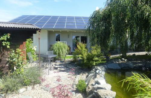 Holiday Home in Willersdorf With Outdoor Sauna - Foto 1