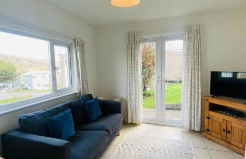 Freshwater Bay Holiday Cottages - Photo 22