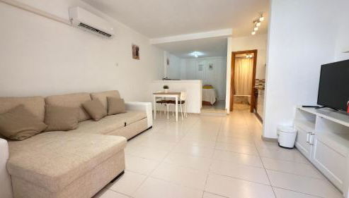 Las Americas Camison With Pool and Patio 10 By Tenerife365 - Photo 5