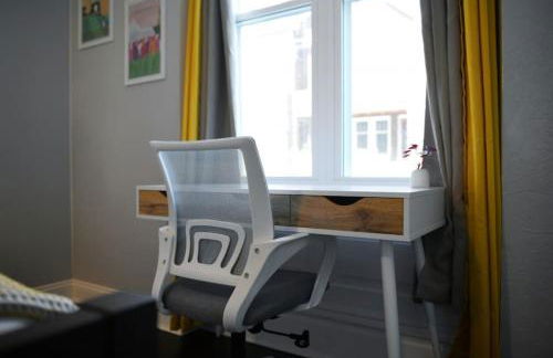 HostWise Stays - The Edmond - Bloomfield Apartment in a great location! - Foto 13