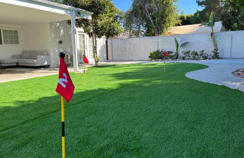 Modern 4 King Beds, Beautiful Large Backyard, Golf, WFH, Long Stays, WI-FI, FWY, 25 mins to Beach - Photo 5