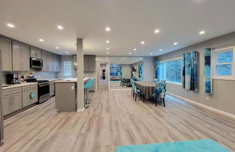 Spacious 3 bedroom unit with backyard and parking just 10 minutes from Rodeo Dr and attractions! - Photo 5