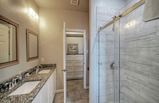 2 Homes, Sleeps 16, Shared Pool+boat Dock Laguna Village Serenity by Avantstay - Foto 19