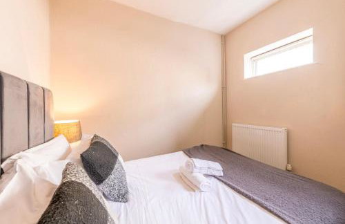 Newly Renovated Coach House by Prescott Apartments - Foto 31