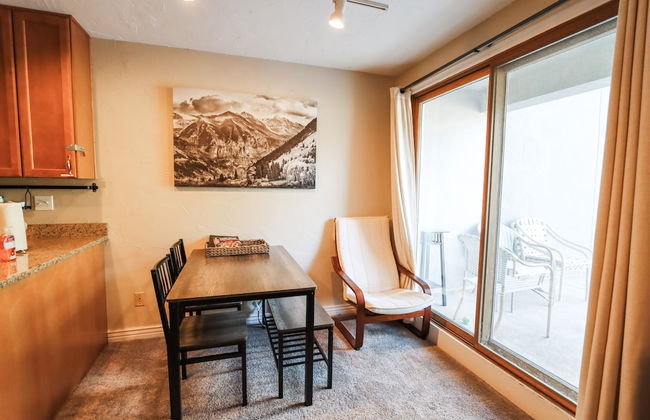 New Ski In/ski out Studio Onsite Amenities! - Foto 4