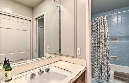 Chic Boulder Mountain Home with Hot Tub and Views - Foto 25