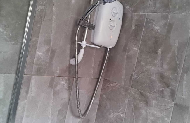 Impeccable 4-bed House in London With Jacuzzi - Foto 16