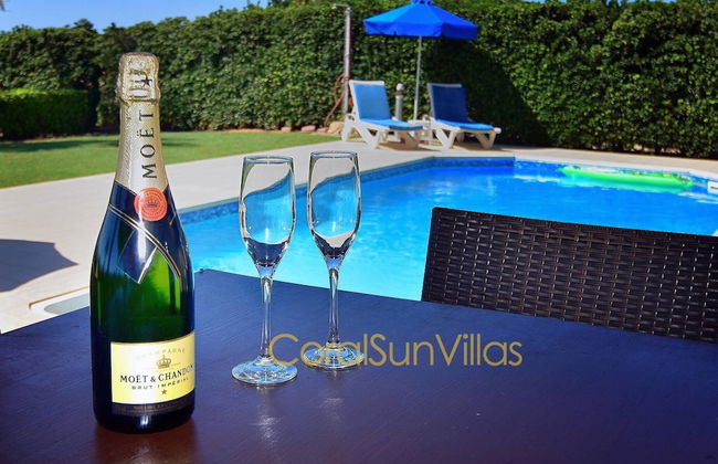 Nature - Direct To Sandy Beach, Impressive Villa, Quiet Area - Foto 33