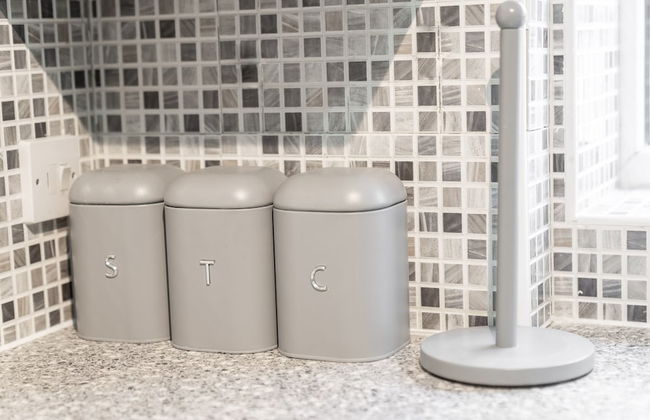 Stunning 2-bed Apartment in Tipton Sleeps 3 - Foto 15