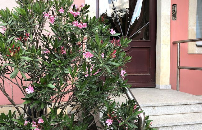 Apartment on the Elbe Ferry - Apartment for 2 - 3 People - Photo 35