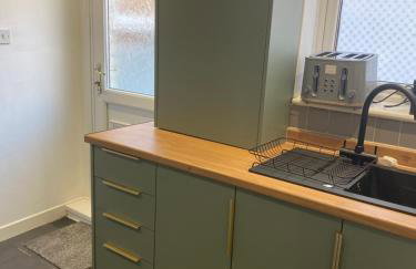 Curzon - 2bdrm 5beds sleeps5 ideal 4 contractors - Foto 5